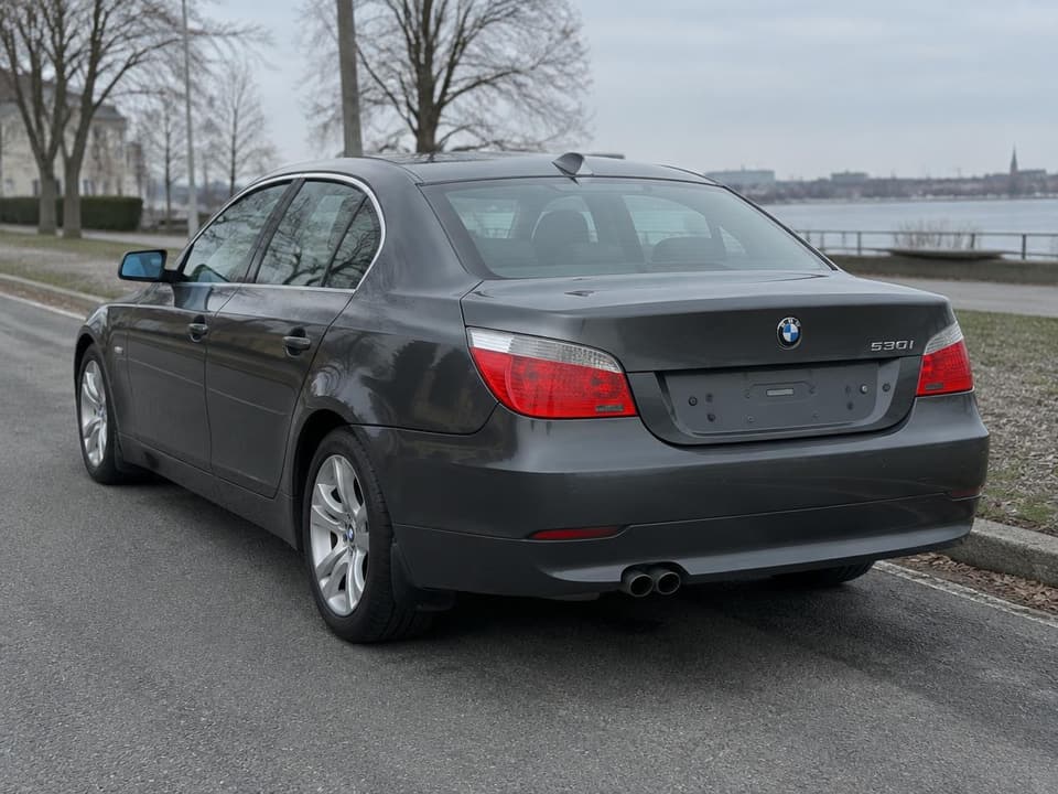 BMW 5 series E60 530d, aizmugures skats