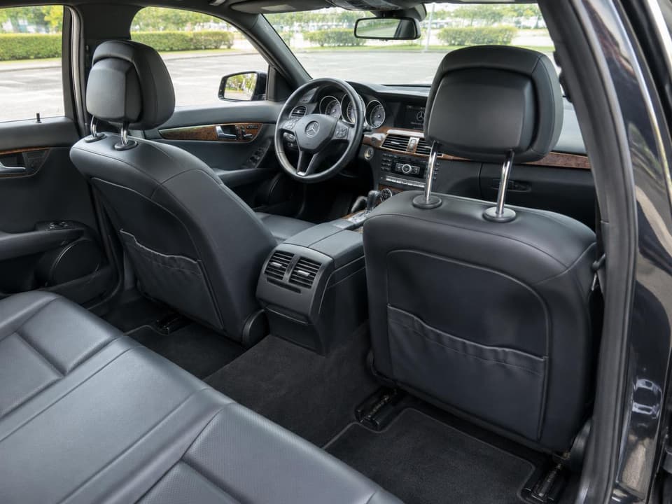 Mercedes-Benz E-Class W212 E 220 CDI, priekšējie sēdekļi