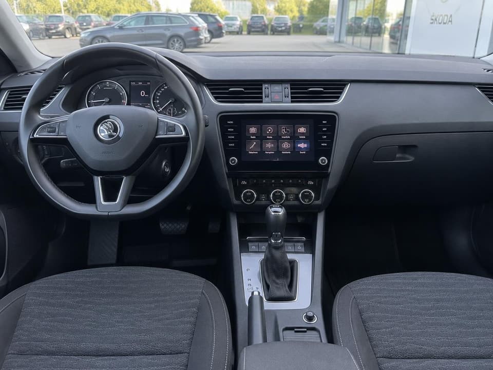 Škoda Octavia III 1.6 TDI, instrumentu panelis